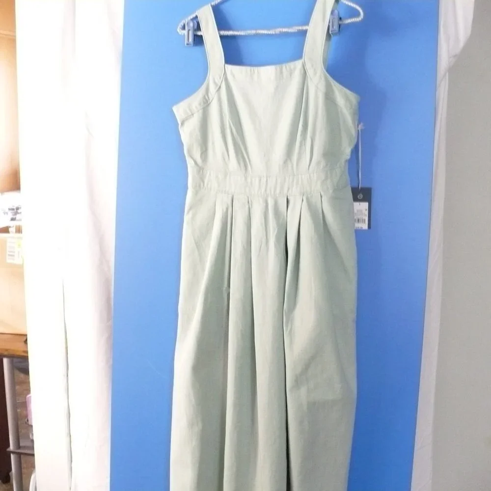 Universal Thread Goods Co. - New With Tags - Size 6 - Picture 2 of 4